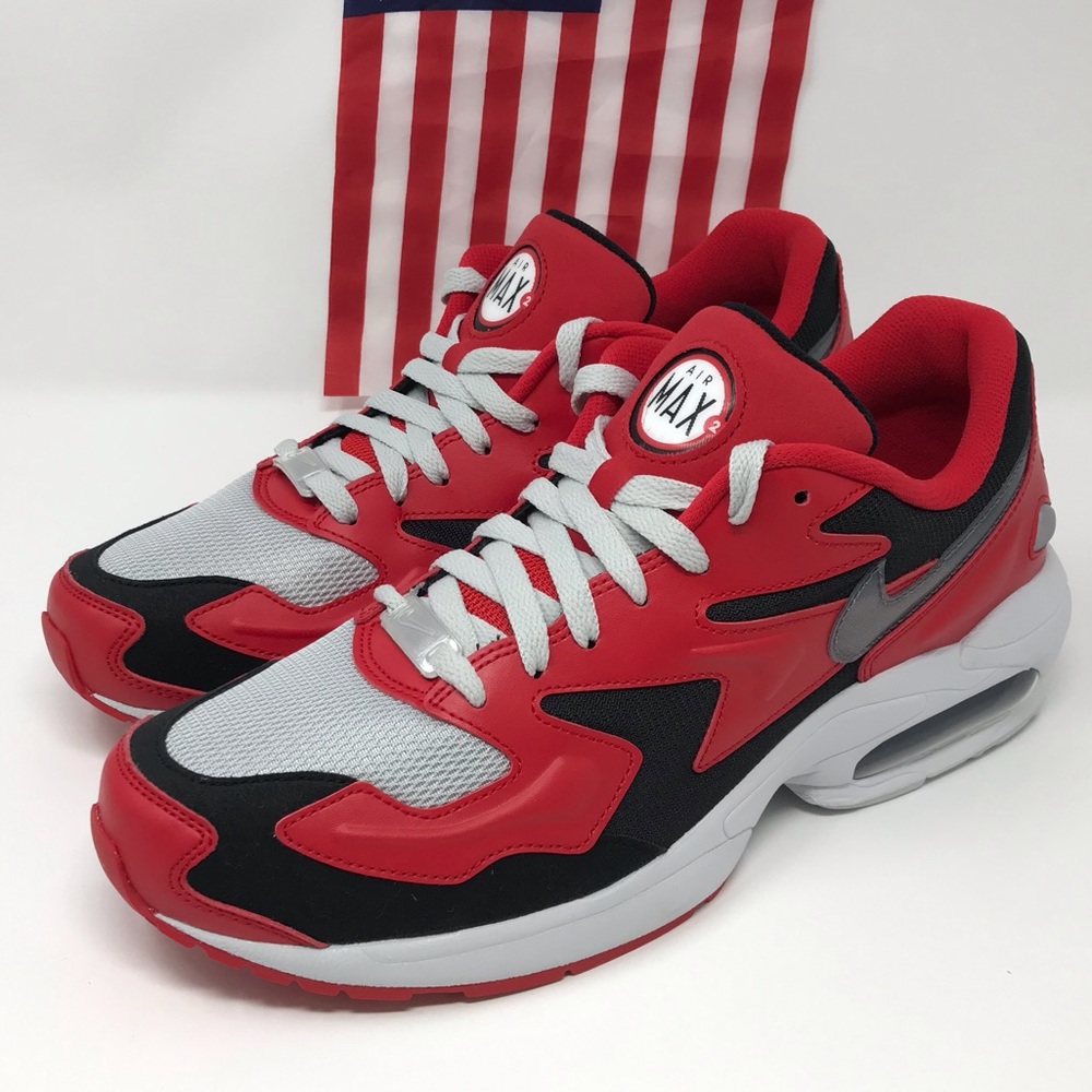 Air Max2 Light University Red Black Sz 10.5 NEW.